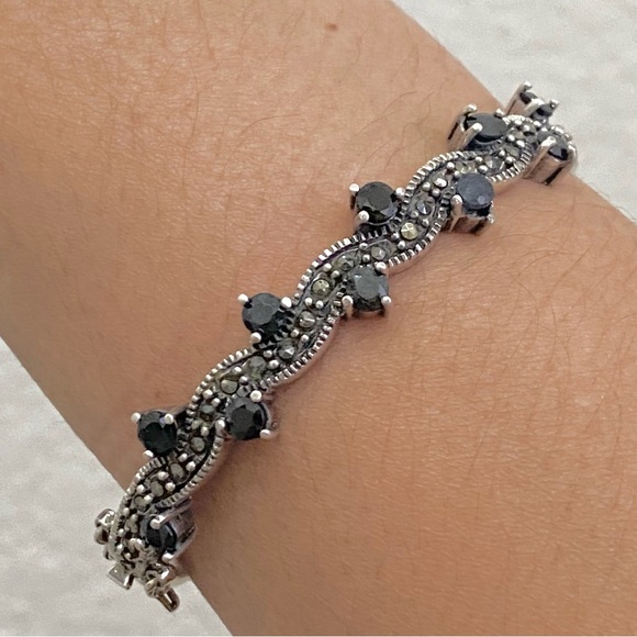 Vintage 925 Sterling Silver Black CZ Onyx Marcasite Bangle Hinged Bracelet 23g. - Picture 2 of 16